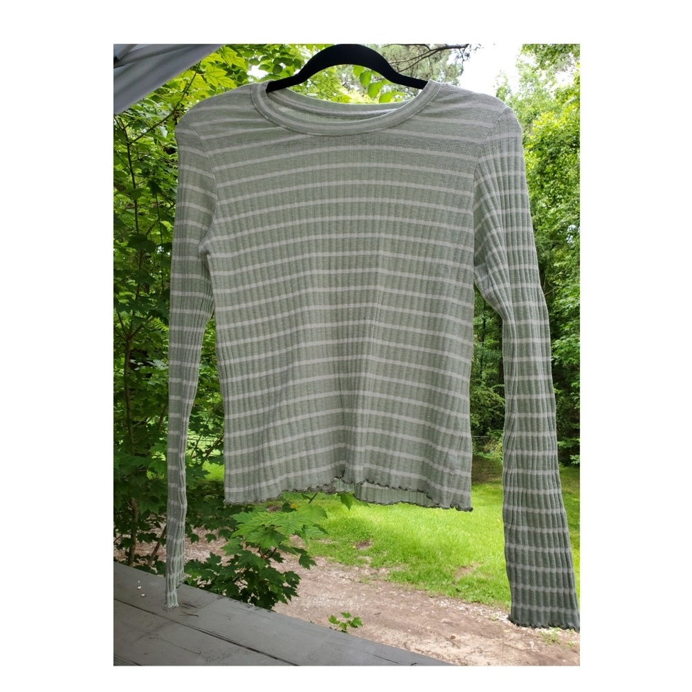 Long sleeve